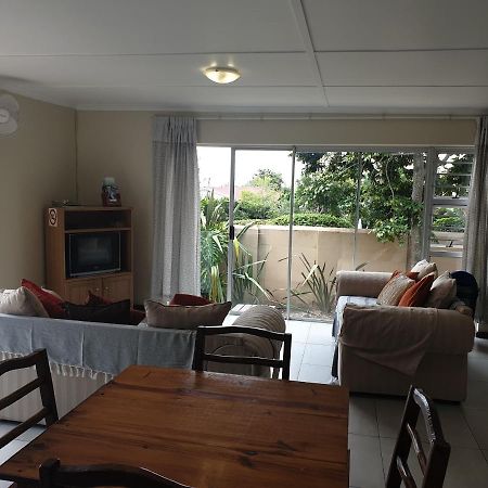 Amakaya Backpackers Travellers Accommodation Plettenberg Bay Exterior photo