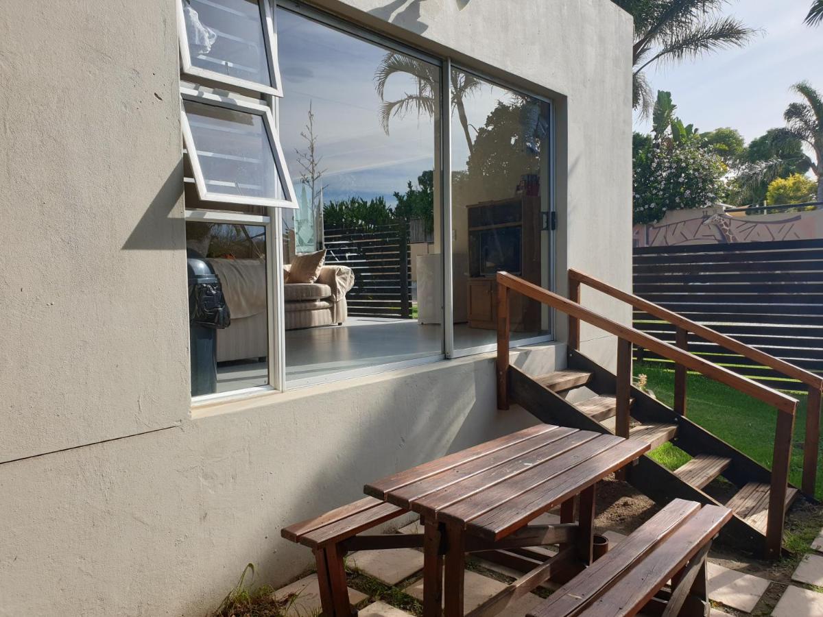 Amakaya Backpackers Travellers Accommodation Plettenberg Bay Exterior photo